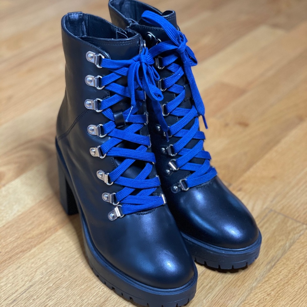 Steve Madden Richie Lace-Up Leather Boot